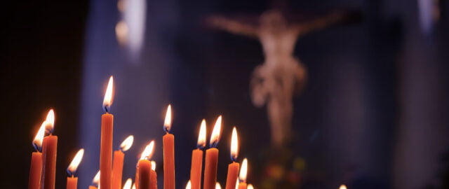 Bön efter polismordet i Biskopsgården