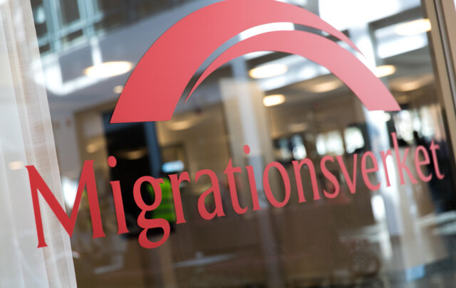 Uttalande från SKR:s styrelse: Avskaffa inte permanenta uppehållstillstånd